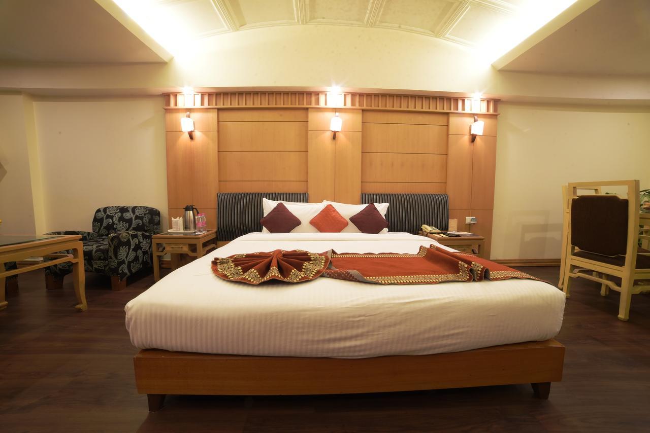 Hotel Babylon Inn Raipur  Luaran gambar