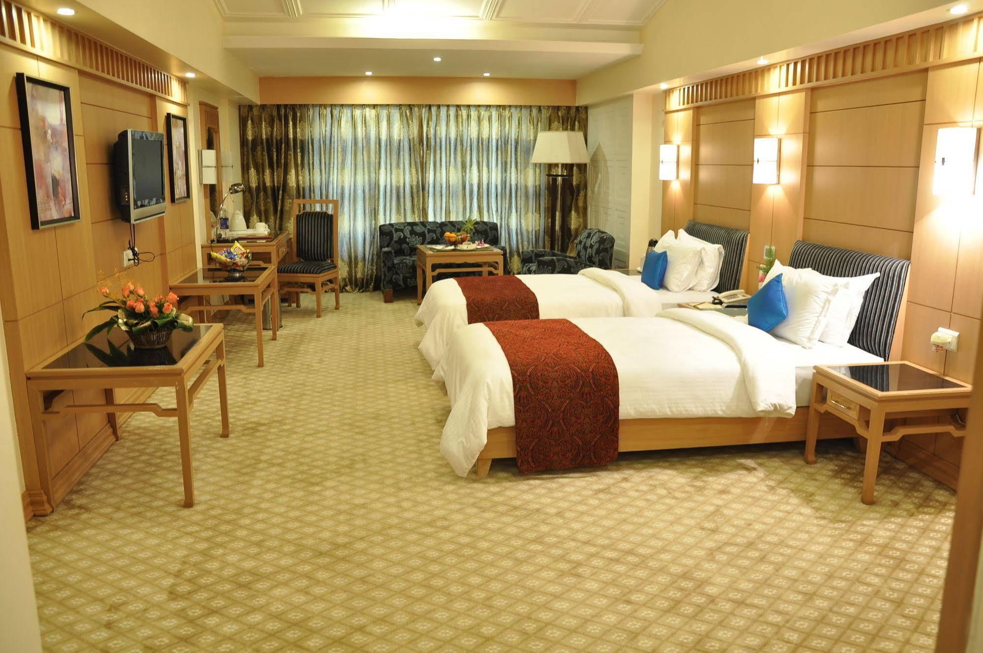 Hotel Babylon Inn Raipur  Luaran gambar